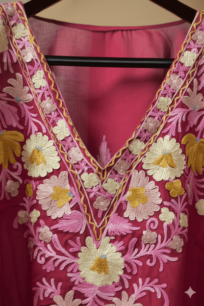 Gulaabi Noor Kaftan - Kashinara