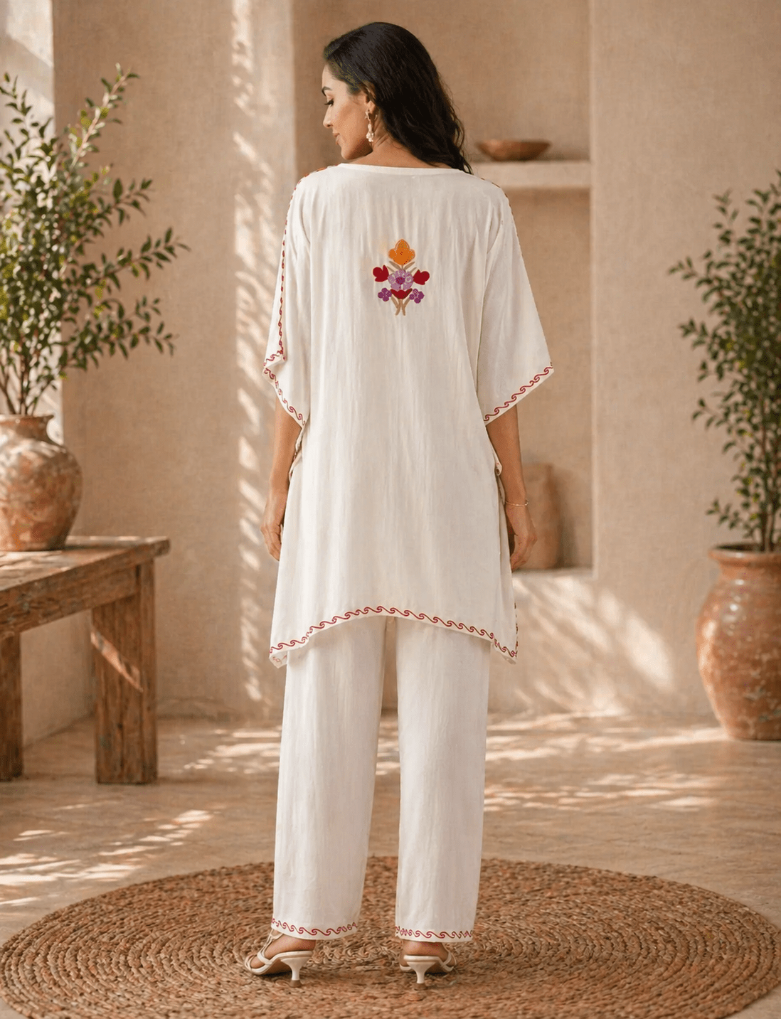 Gulnoor Ivory Kaftan Set - Kashinara