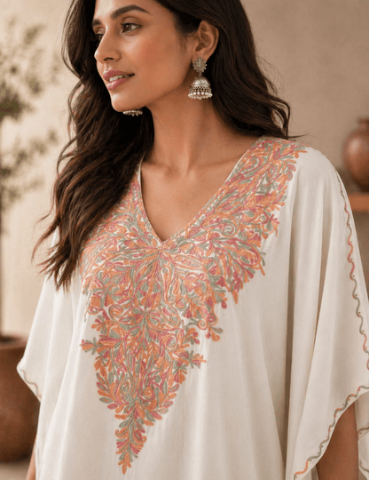 Mehr - e - Gul Ivory Kaftan - Kashinara
